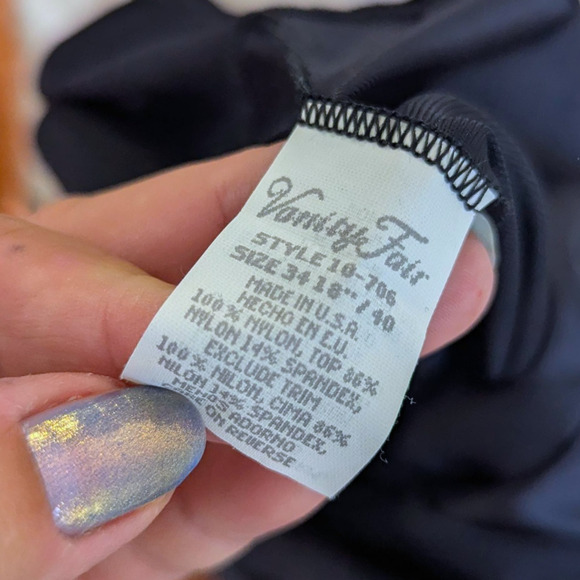 VINTAGE Vanity Fair Black Size 34 Full Slip Nylon USA Made Vintage - Picture 5 of 5